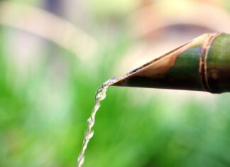 szum wody z bambusa do usypiania dzieci