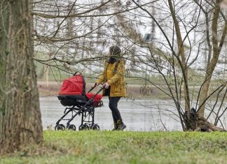 szum spaceru do usypiania