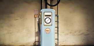 Jakie paliwo leje się do helikoptera?