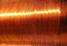 Co jest lepsze poliamid czy poliester?