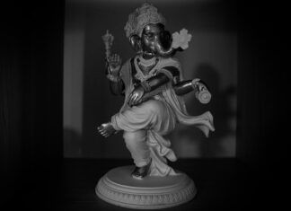 Kto powinien Błogosławić młoda parę? Kto powinien Błogosławić młoda parę?