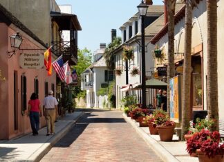 Jaka jest najstarsza gra LEGO?