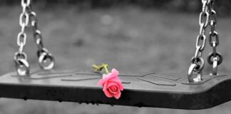 Co zrobić z dziećmi z papieru?